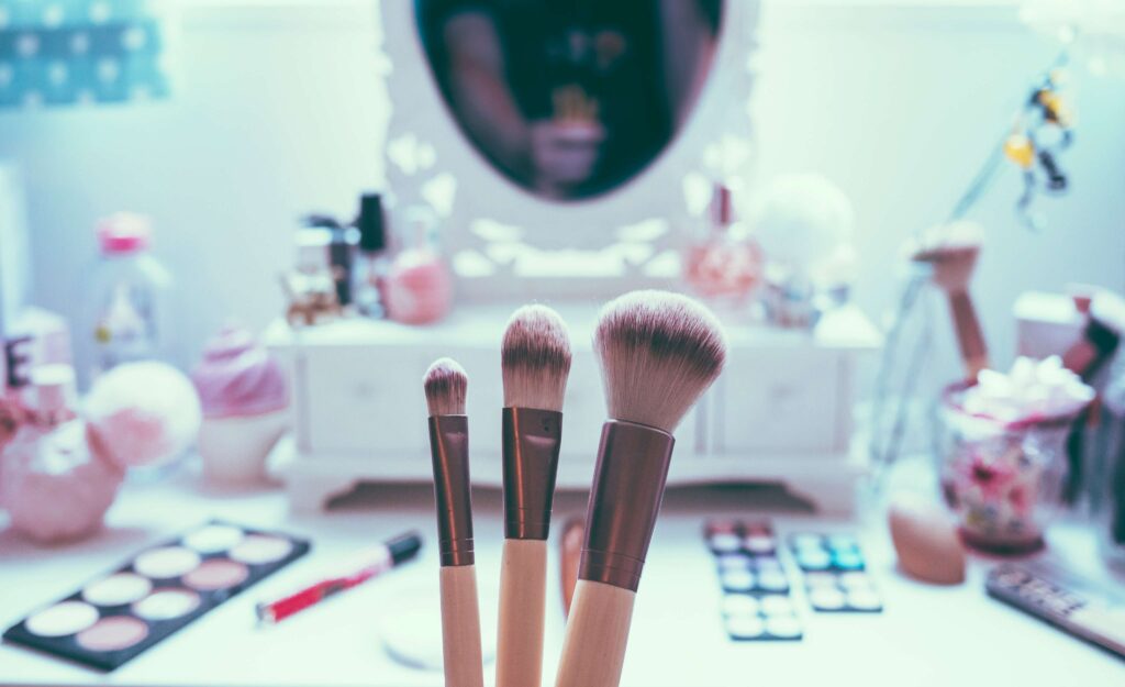 Makeup Products and Their Average Lifespan. Different makeup products have varying lifespans. Here's a breakdown of the observed lifespan of common makeup products.